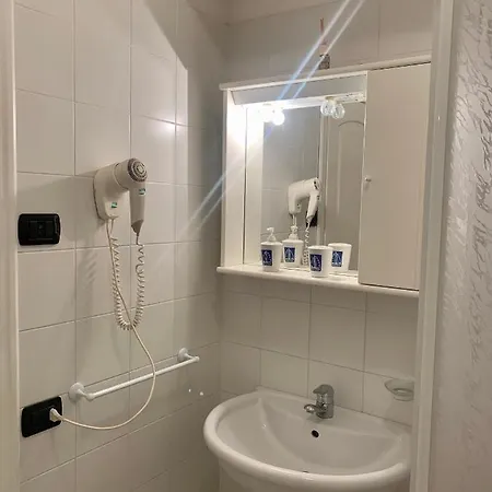 Casa Sul Mare- House On The Sea- Versilia Apartmanhotel